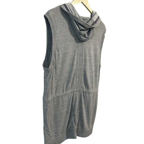 Athleta Lotus Vest Sleeveless Drawstring Hoodie French Terry Cloth Grey Size XL - Picture 5 of 9